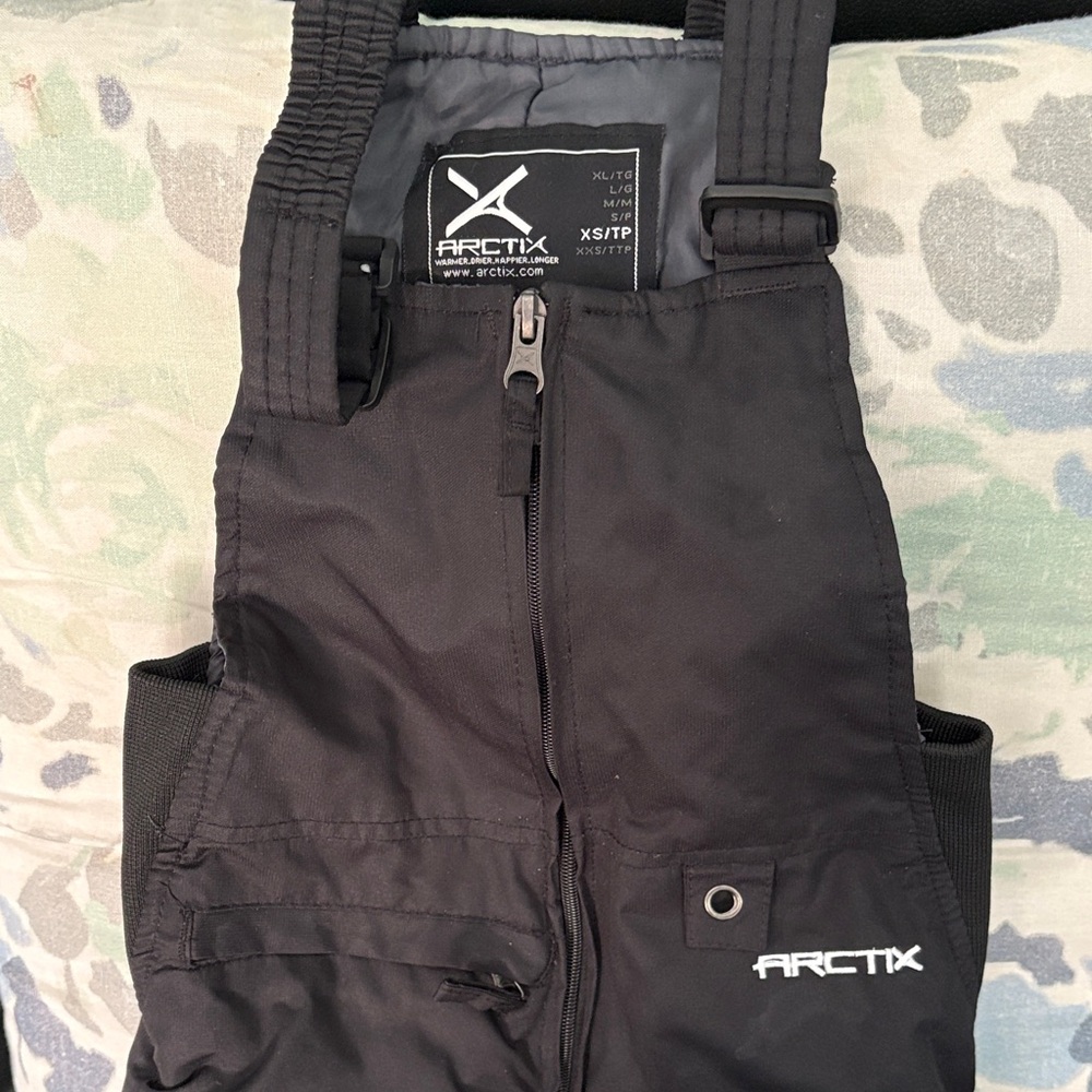 Arctix Kids Black Snow Bib - Picture 2 of 5